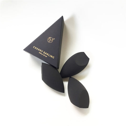 CHERRY DARLING Definer Beauty Makeup Blending Sponge - Black - Soft Cosmetic Applicator for Cream Liquid Foundation & Powders